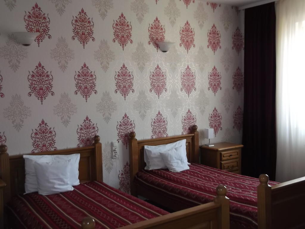 Hotel Melody Σάτου Μάρε Εξωτερικό φωτογραφία